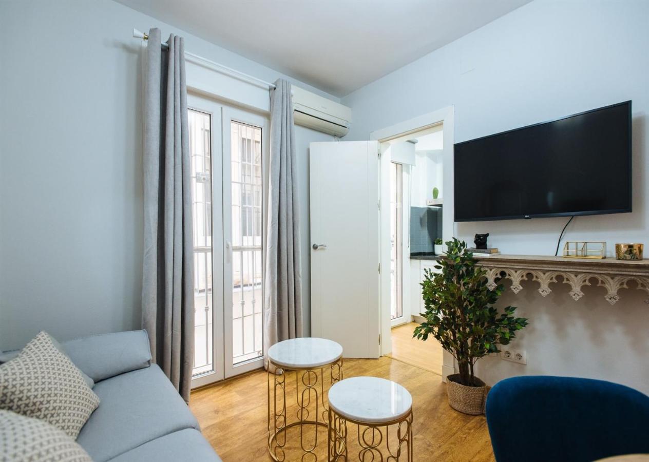 Feijoo Suite Apartment 세비야 외부 사진